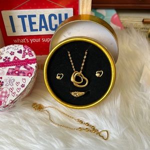 Sets of necklace,earrings  , ring and bracelet